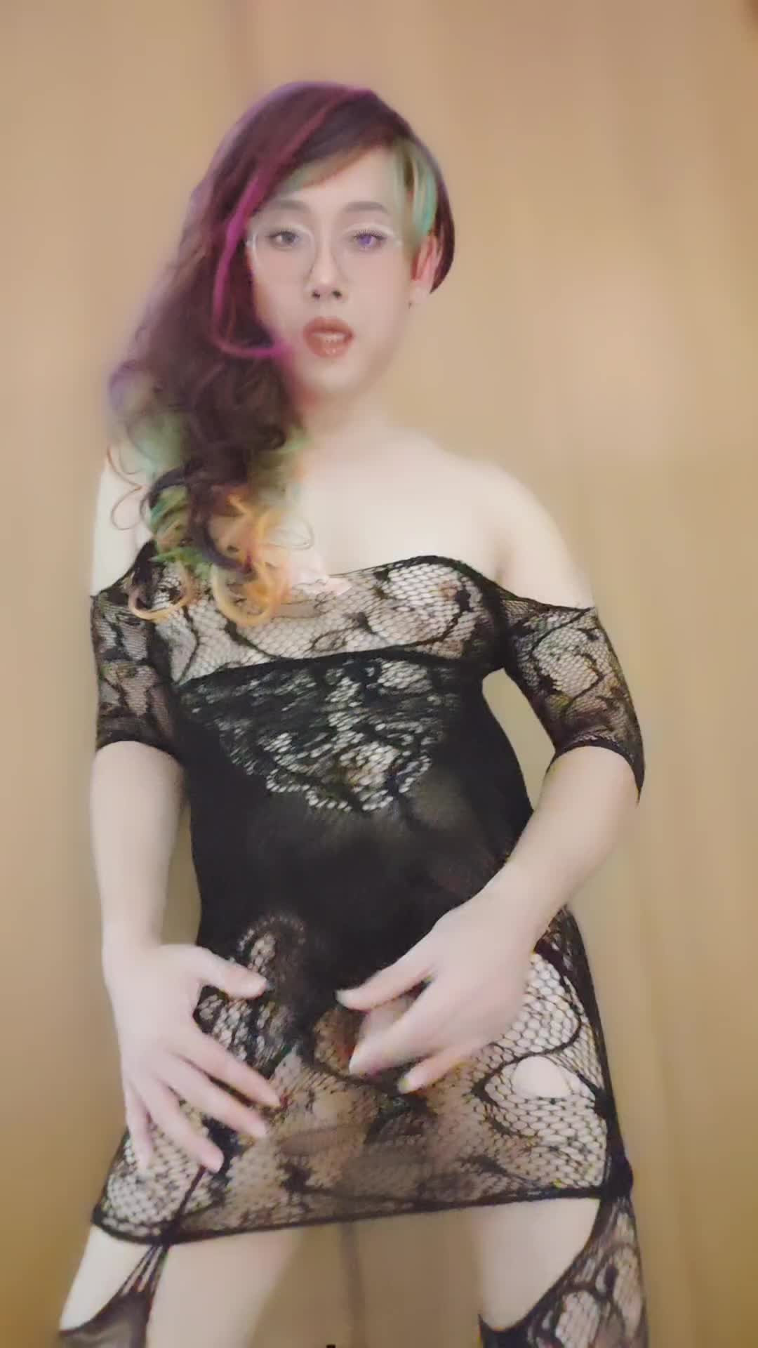 Watch Alyssa loves office seduction Shemale Porn Videos | TranSexBig.