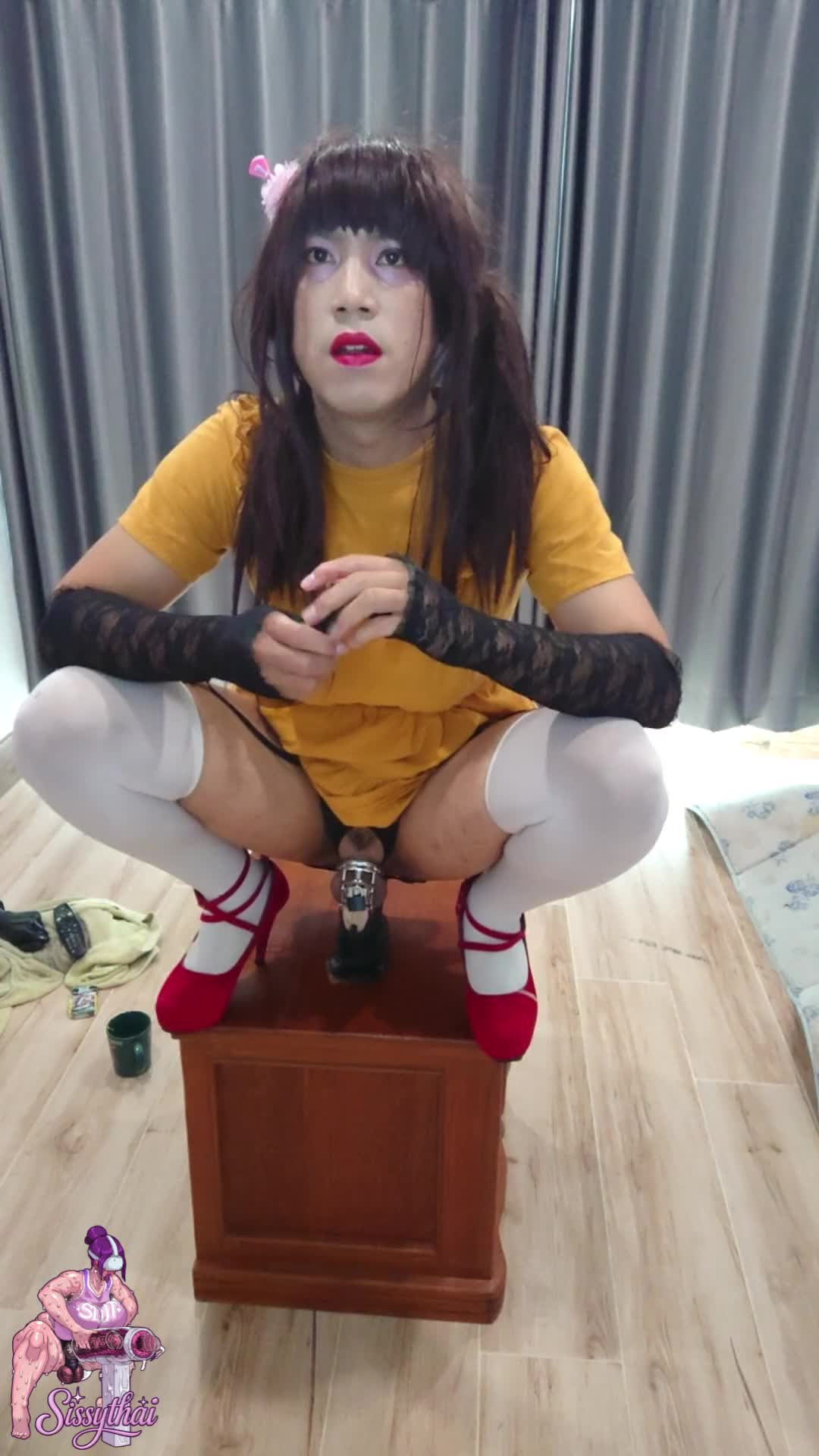 Watch Sissythai fucking bbc dilldo until her ahegao eye Shemale Porn Videos | TranSexBig.