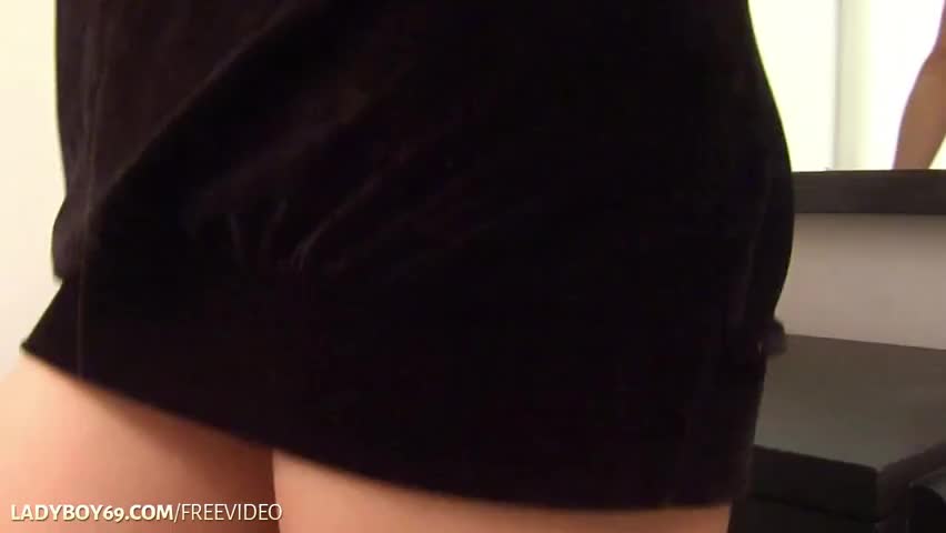 Watch Redhead ladyboy in black dress plays with her dick by the mirror Shemale Porn Videos | TranSexBig.