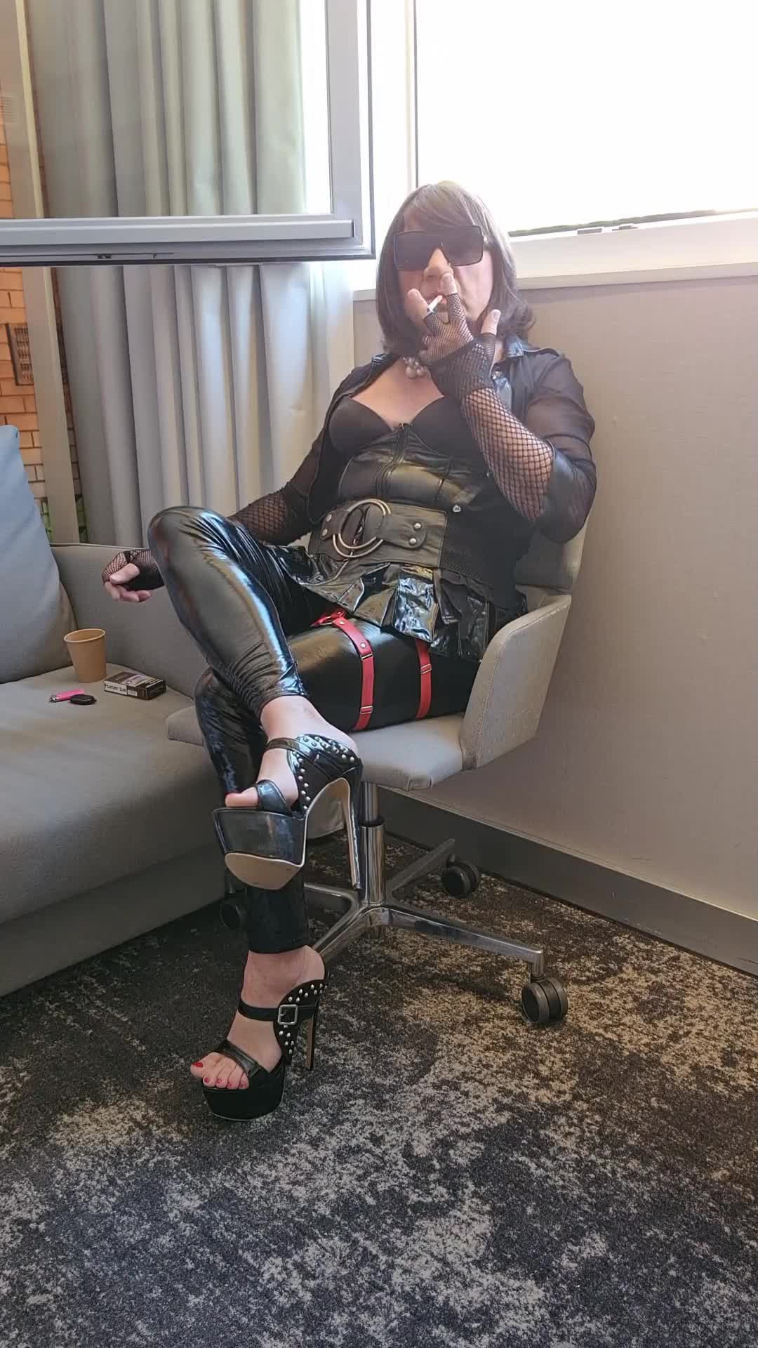 Watch Smoking mature in vinyl outfits Shemale Porn Videos | TranSexBig.