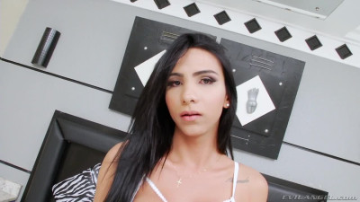 Yasmin Dornelles is so Big and Sexy
