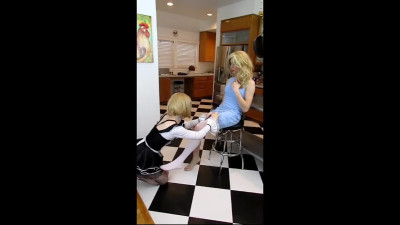 Two Fembois In the Kitchen