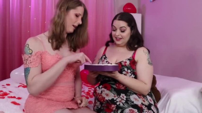 BBW gf and a tranny breeding each other intensely