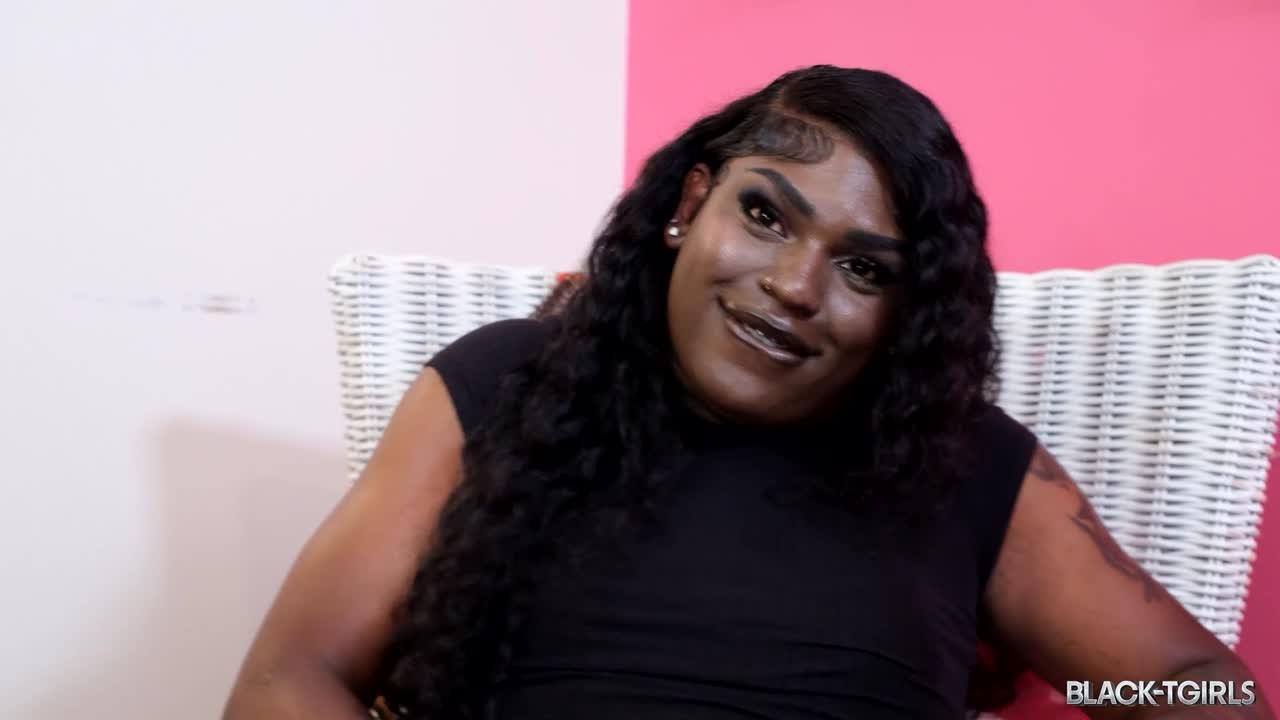 Watch Weekly Round-Up 21st to 25th of July 2025 Shemale Porn Videos | TranSexBig.