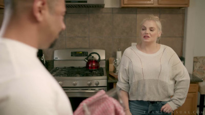 Tori Easton Fucks Mothers Boyfriend