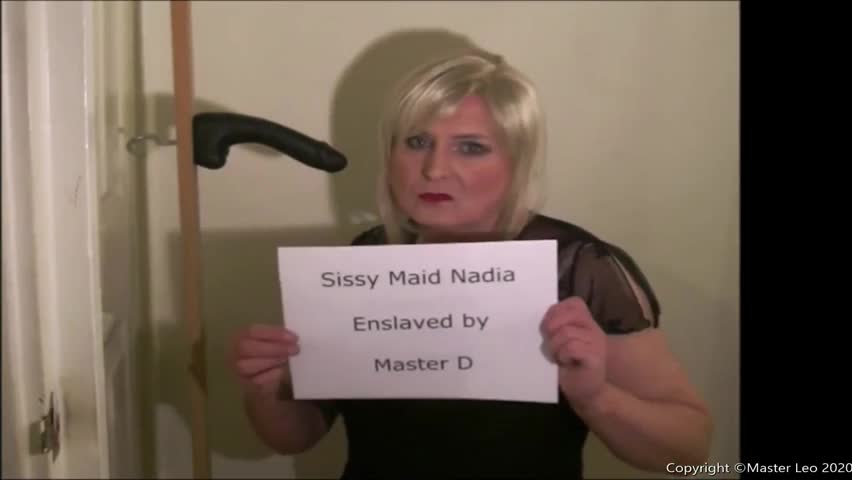 Watch tranny nadia sucks her dildo for me Shemale Porn Videos | TranSexBig.