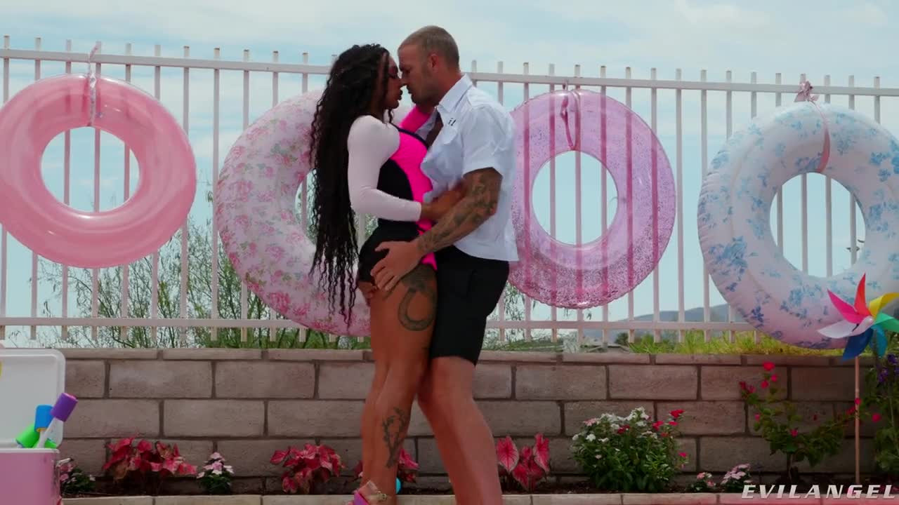 Watch Eva Maxim - Poolside Stud Seduction Shemale Porn Videos | TranSexBig.