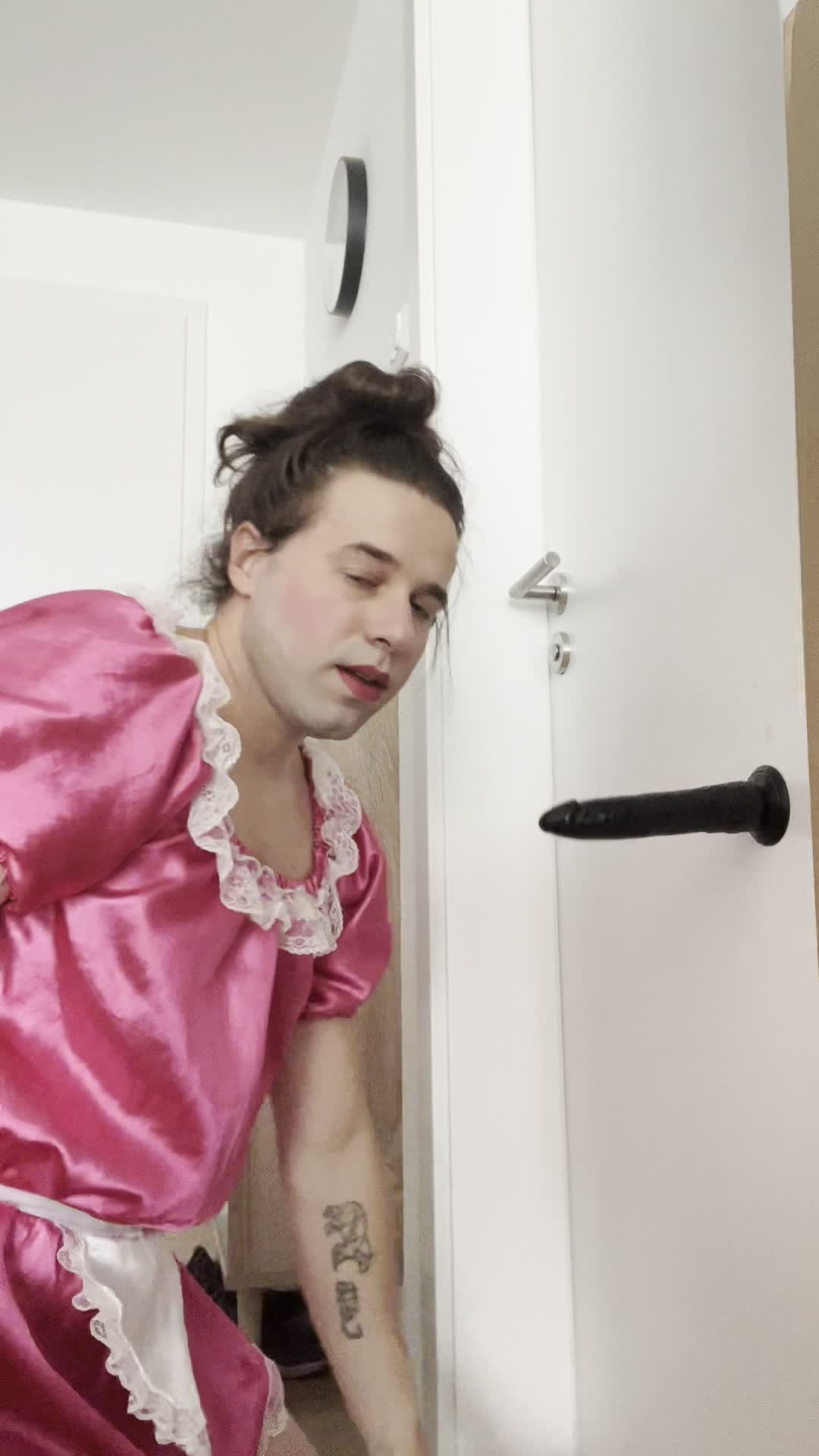 Watch Sissy Lea from Germany exposed Shemale Porn Videos | TranSexBig.