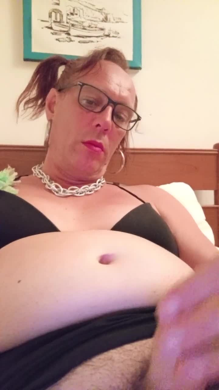 Watch Sexy Shemale Porn Videos | TranSexBig.