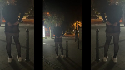 Sissy riding dildo outside