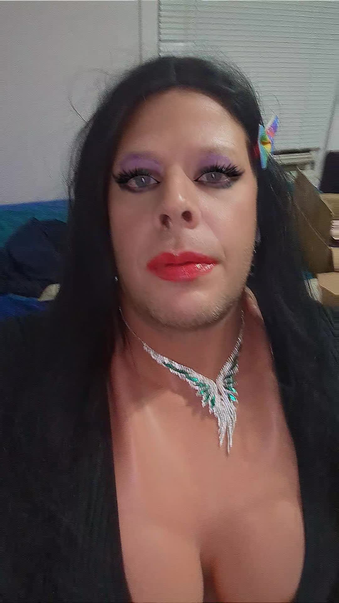Watch Maria shows off Shemale Porn Videos | TranSexBig.