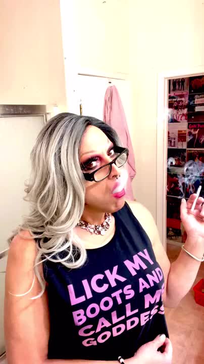 Watch Trans Marilyn Masturbation Cum Smoking Fetish Goddess Shemale Porn Videos | TranSexBig.