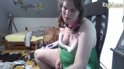 fat trans bbw jerks off her small cock on webcam