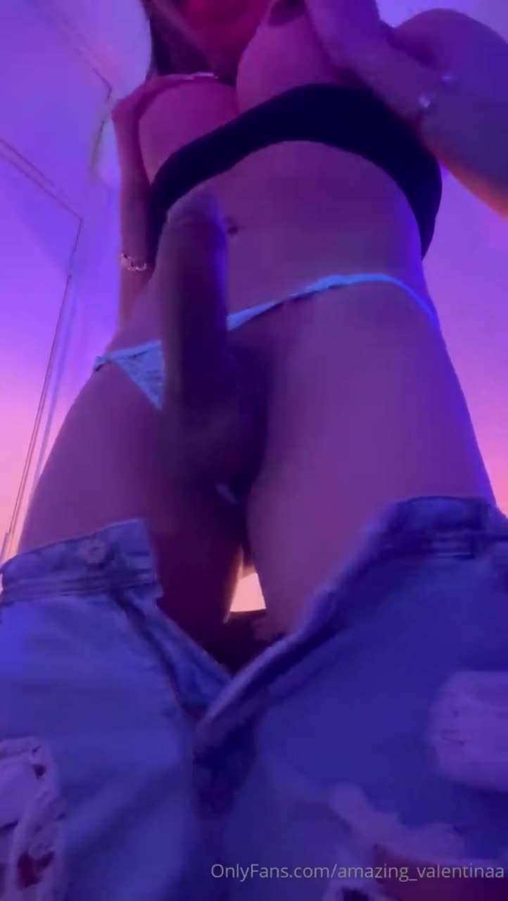 Watch Travesti completa Shemale Porn Videos | TranSexBig.