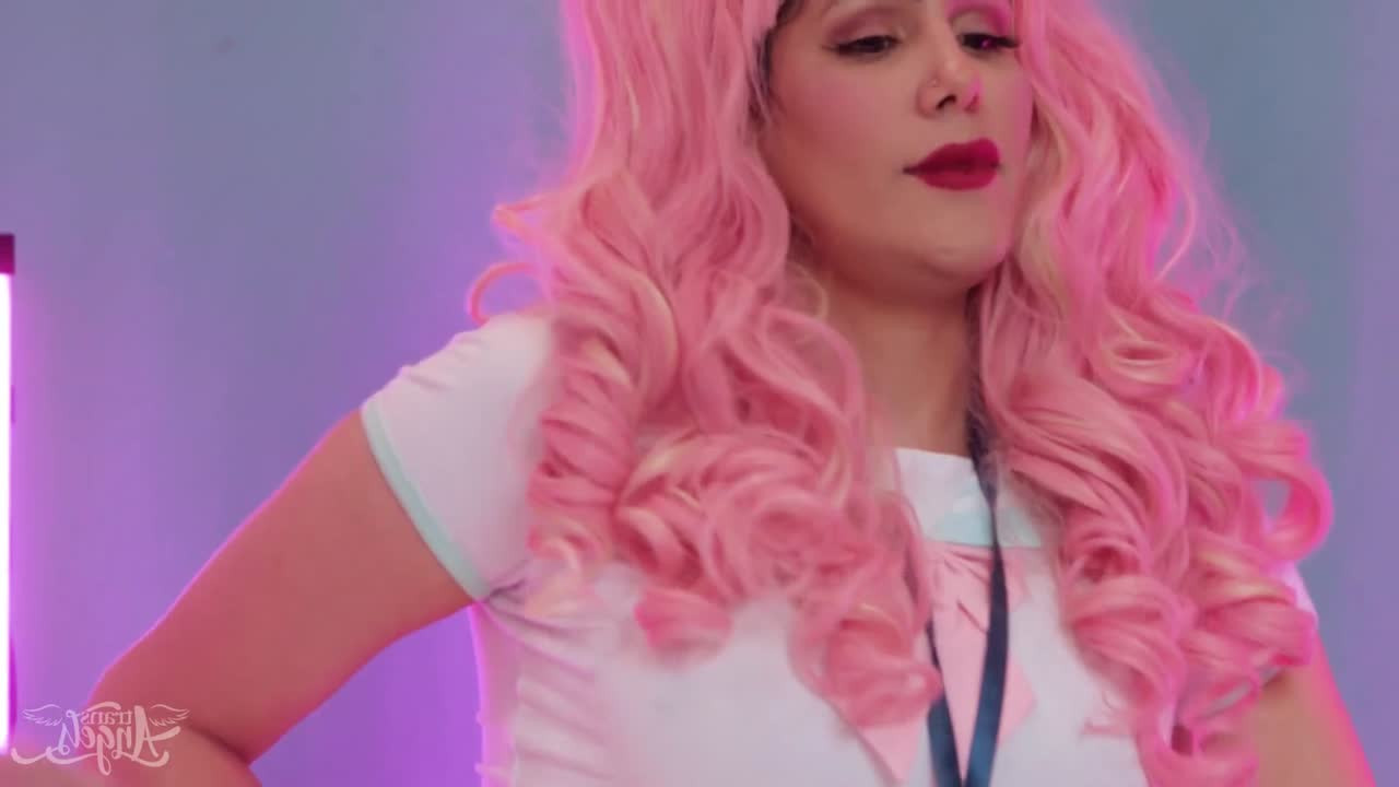 Watch Isabella Gomez Shemale Porn Videos | TranSexBig.