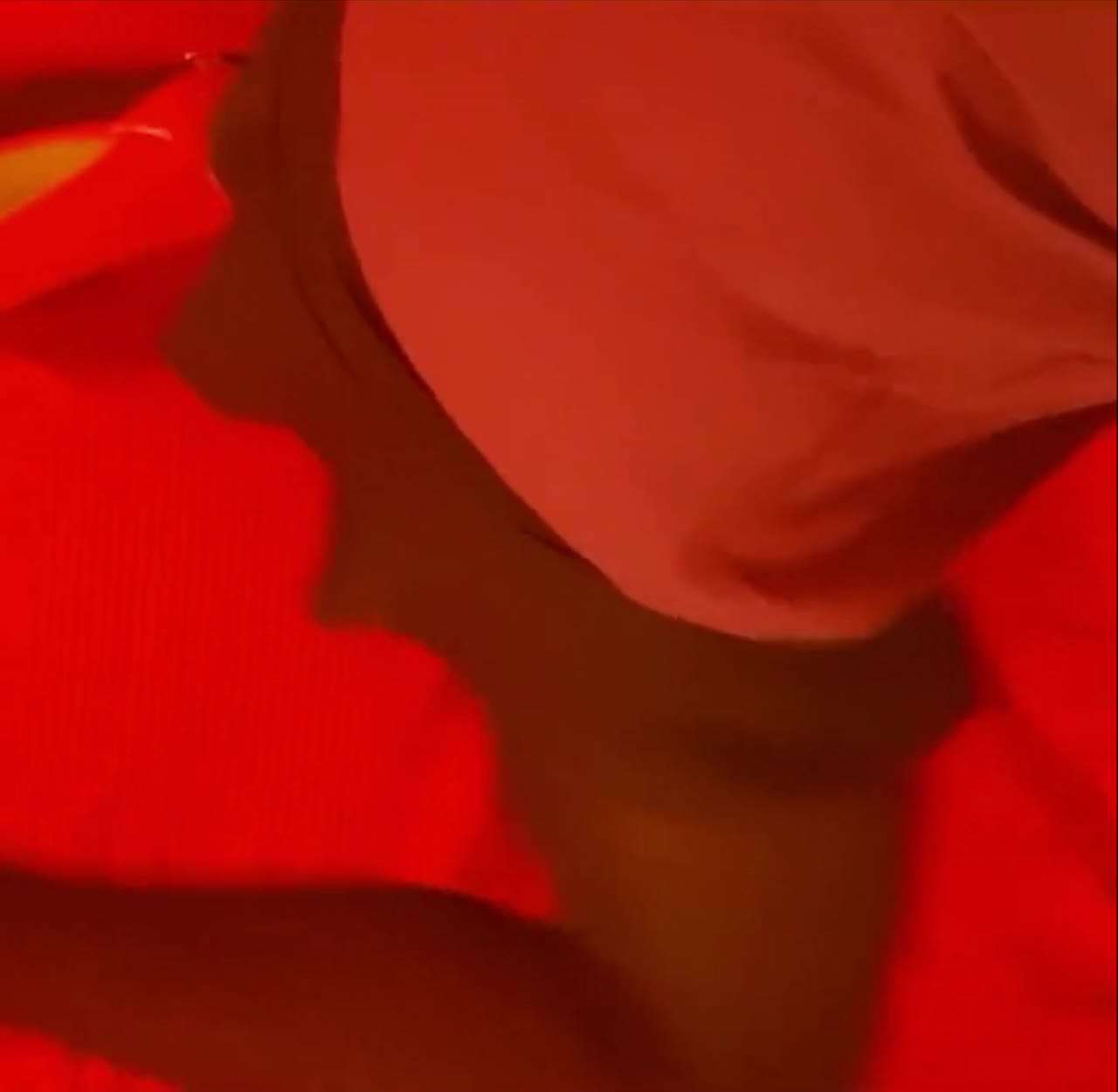 Watch vengo col cazzo molle Shemale Porn Videos | TranSexBig.