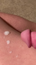 Taking my Panties Off and Hiking Up My Skirt So i Can CUM on my Creamy Thigh!!!