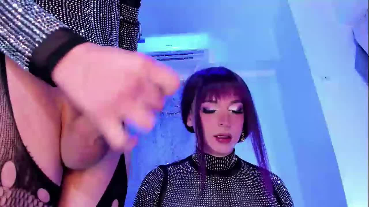 Watch 30-12-2024 Shemale Porn Videos | TranSexBig.