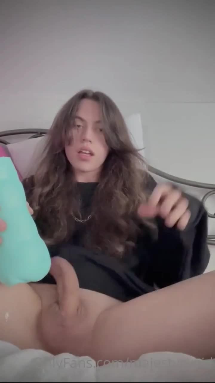 Watch femboy playing with toy Shemale Porn Videos | TranSexBig.