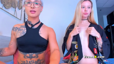 Big cock shemale fuck babe tight pussy