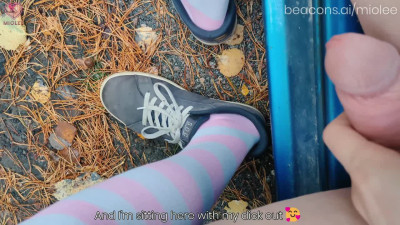 Risky Outdoor Cumshot by the busy Road