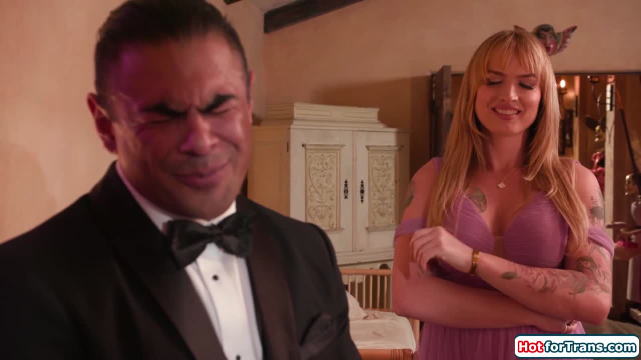 Watch You wanna fuck me before you get married Shemale Porn Videos | TranSexBig.