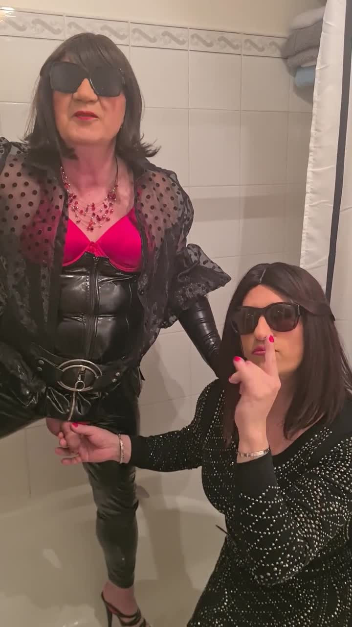 Watch Peiing crossdressers Shemale Porn Videos | TranSexBig.