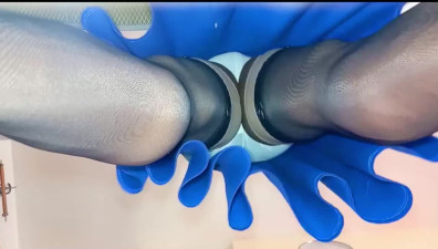 BlueGirl70 Kinky Nylons