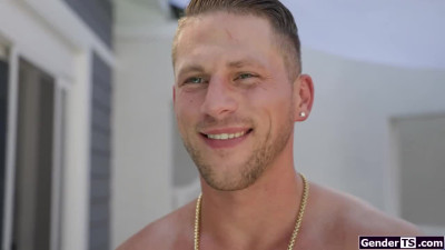 Shemale lifeguard Emma Rose rims and bareback anal fucks guy