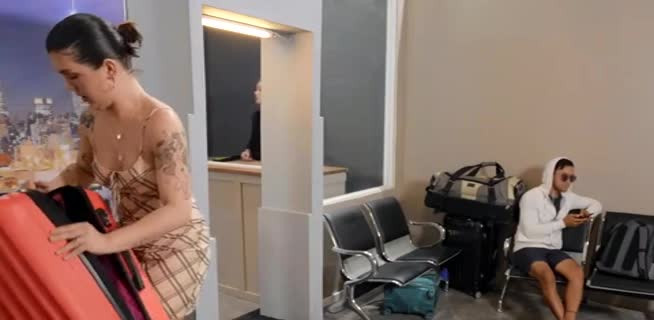 Watch Daisy Taylor VS Emma Rose Shemale Porn Videos | TranSexBig.