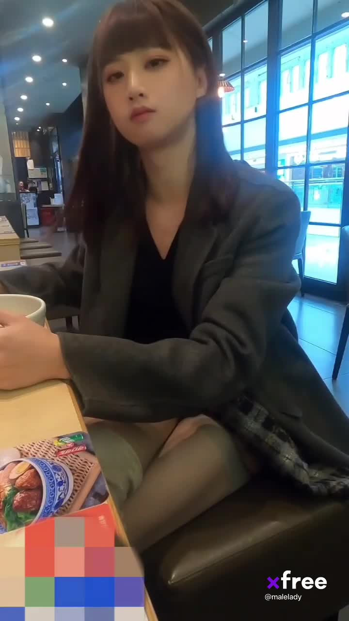 Watch Public Cuming Shemale Porn Videos | TranSexBig.