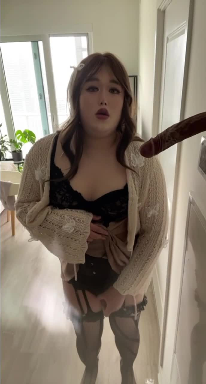 Watch Korean sissy can't stop cumming at home Shemale Porn Videos | TranSexBig.