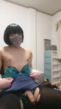 Japanese crossdresser shake dick for masters