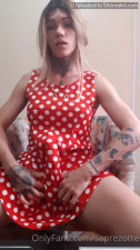 Sabrina Prezotte jacking off
