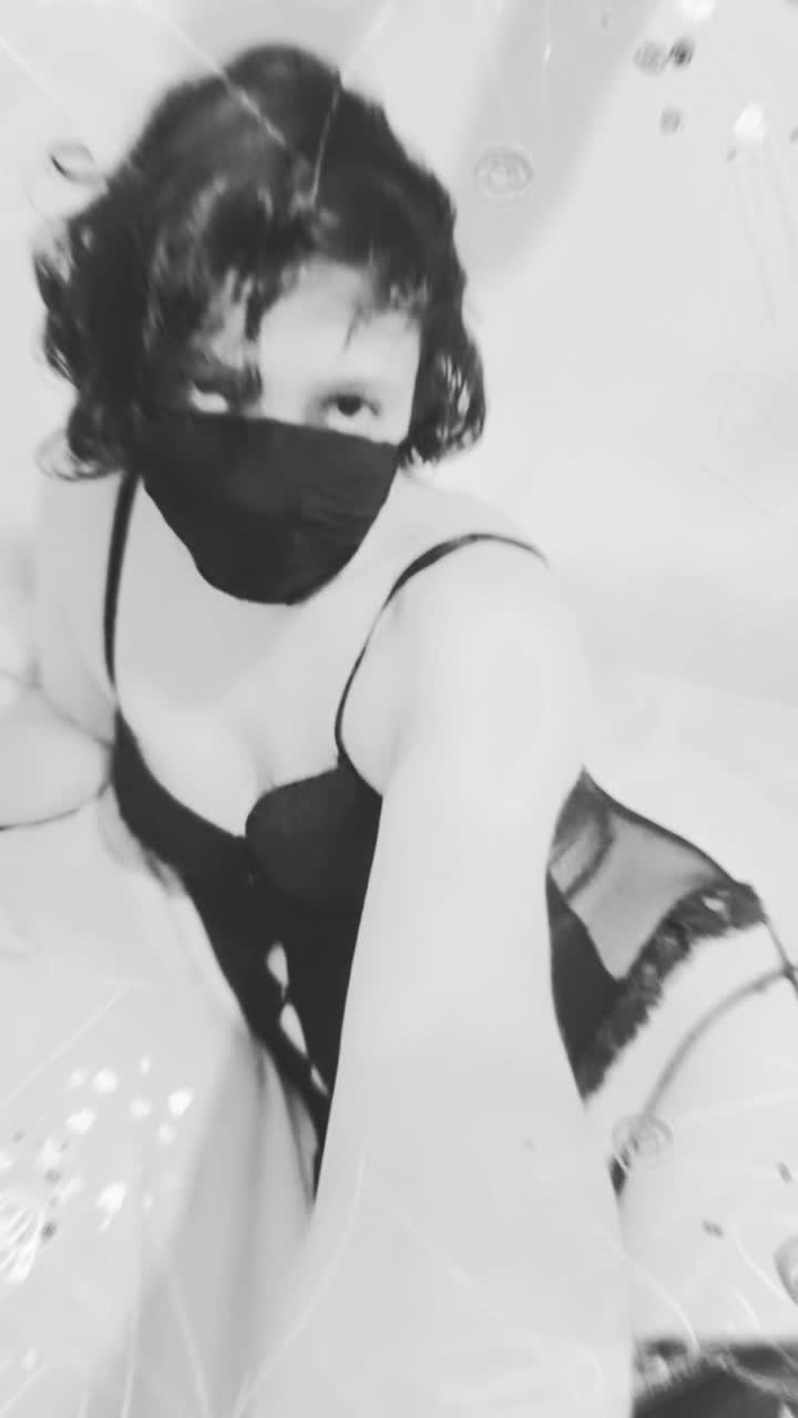 Watch Me Shemale Porn Videos | TranSexBig.