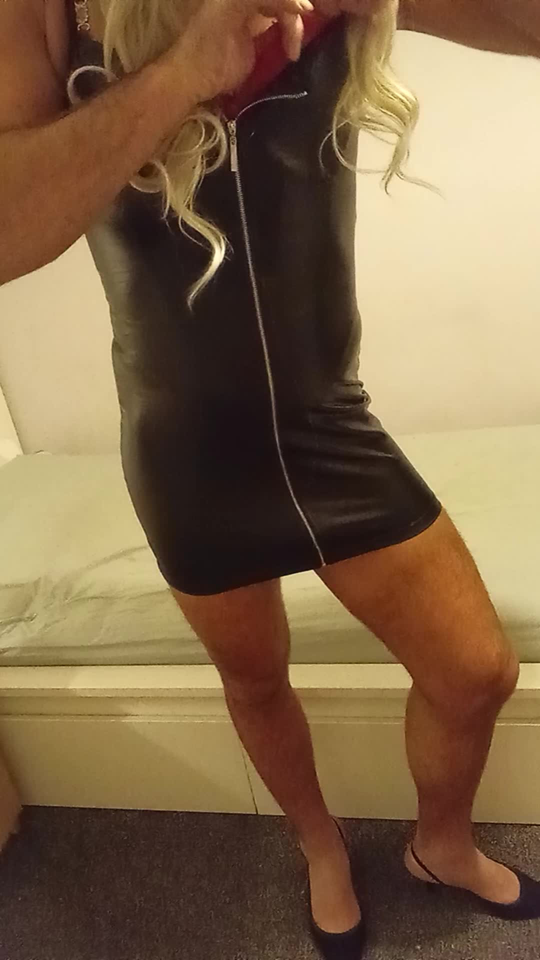 Watch Lonelyemily Shemale Porn Videos | TranSexBig.