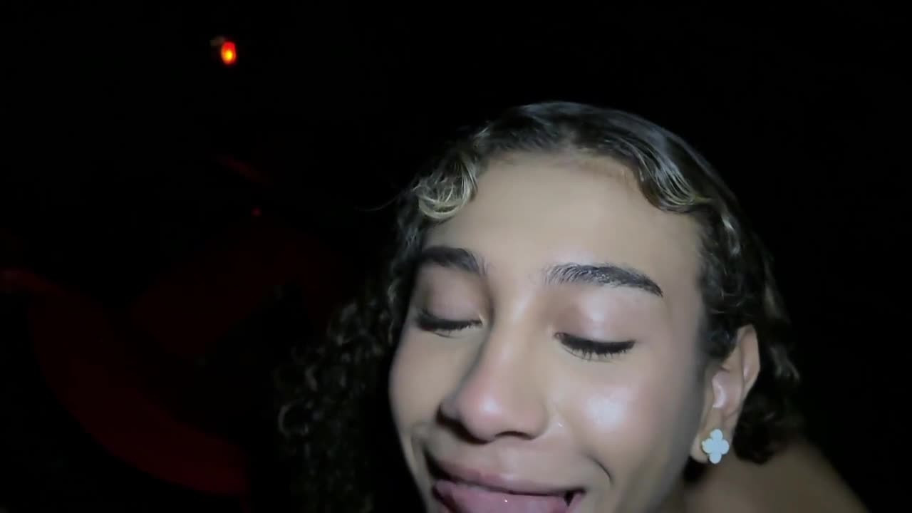 Watch Hotsolzinha Levando V Rias Leitadas No Cinem O Em S O P Shemale Porn Videos | TranSexBig.