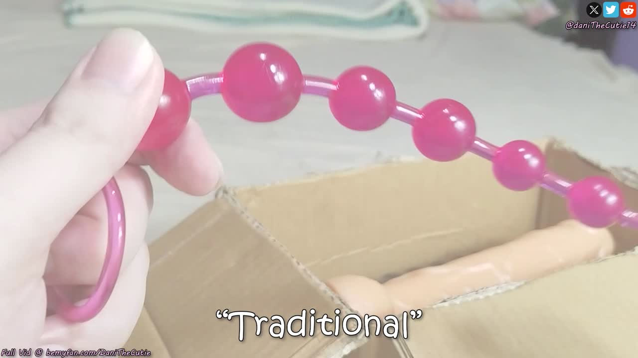 Watch Cute tranny DaniTheCutie tries using "traditional" anal beads on her pretty lil butt Shemale Porn Videos | TranSexBig.