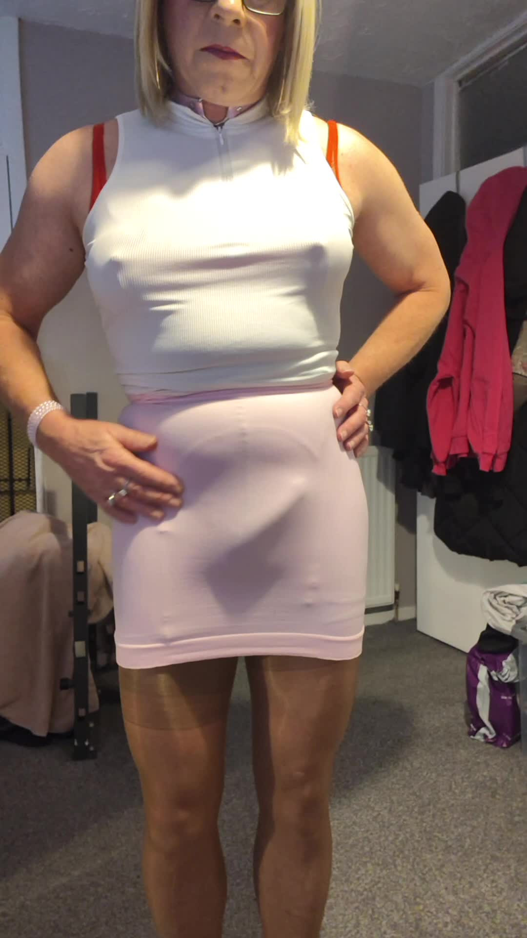 Watch Tights over my stockings Shemale Porn Videos | TranSexBig.