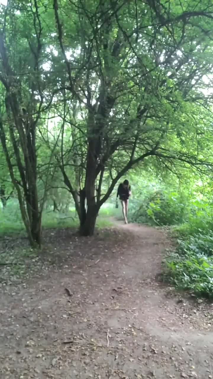 Watch 👑FanTasme de Pute. 🔶CAM4 en Forêt de Brunoy91 [3juin25] CuMSLuT en recherche d'offrandes Shemale Porn Videos | TranSexBig.