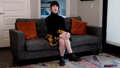 FEMOUT.XXX: Introducing Stevie Kicks!