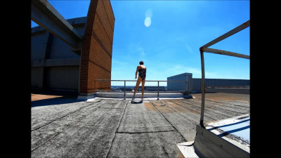 Bathing suit Strut 1
