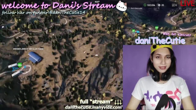 streamer tgirl DaniTheCutie gets tipped by a viewer to show her boobs and fuck herself live