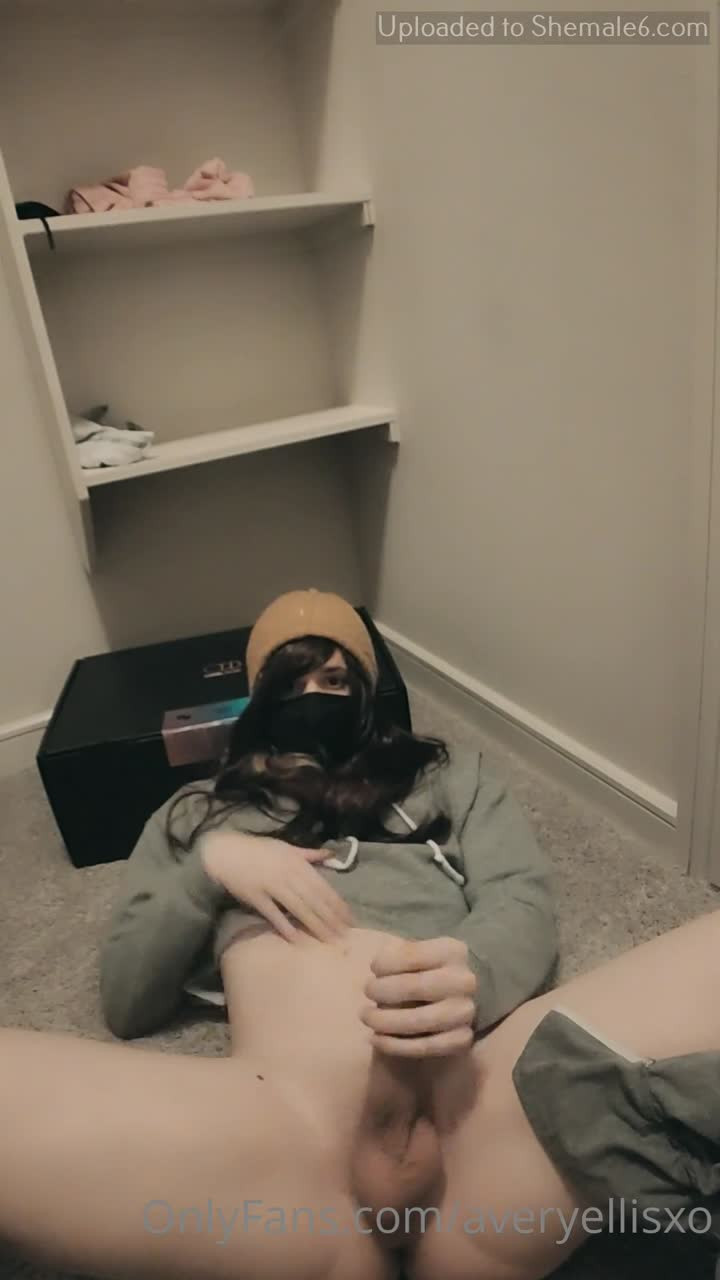 Watch Femboy 3l1z 35 Shemale Porn Videos | TranSexBig.