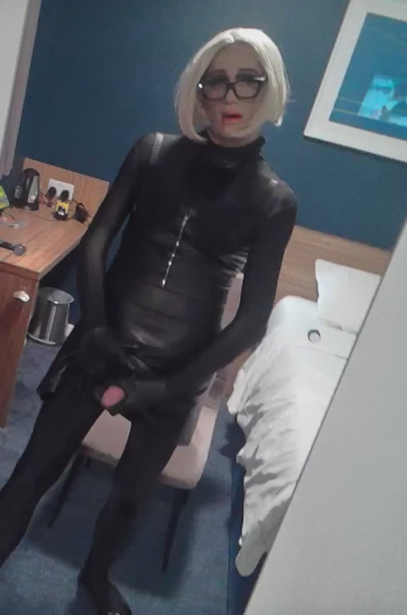 Watch Quick sex doll mirror wank Shemale Porn Videos | TranSexBig.