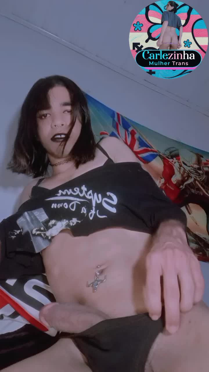 Watch Carlezinha 🏳️‍⚧️ — Mulherzinha trans  de calcinha fio dental, pica linda brilhando Shemale Porn Videos | TranSexBig.