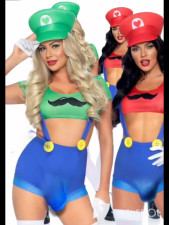 Dumbest Video Ever! Super Bulge Hoes