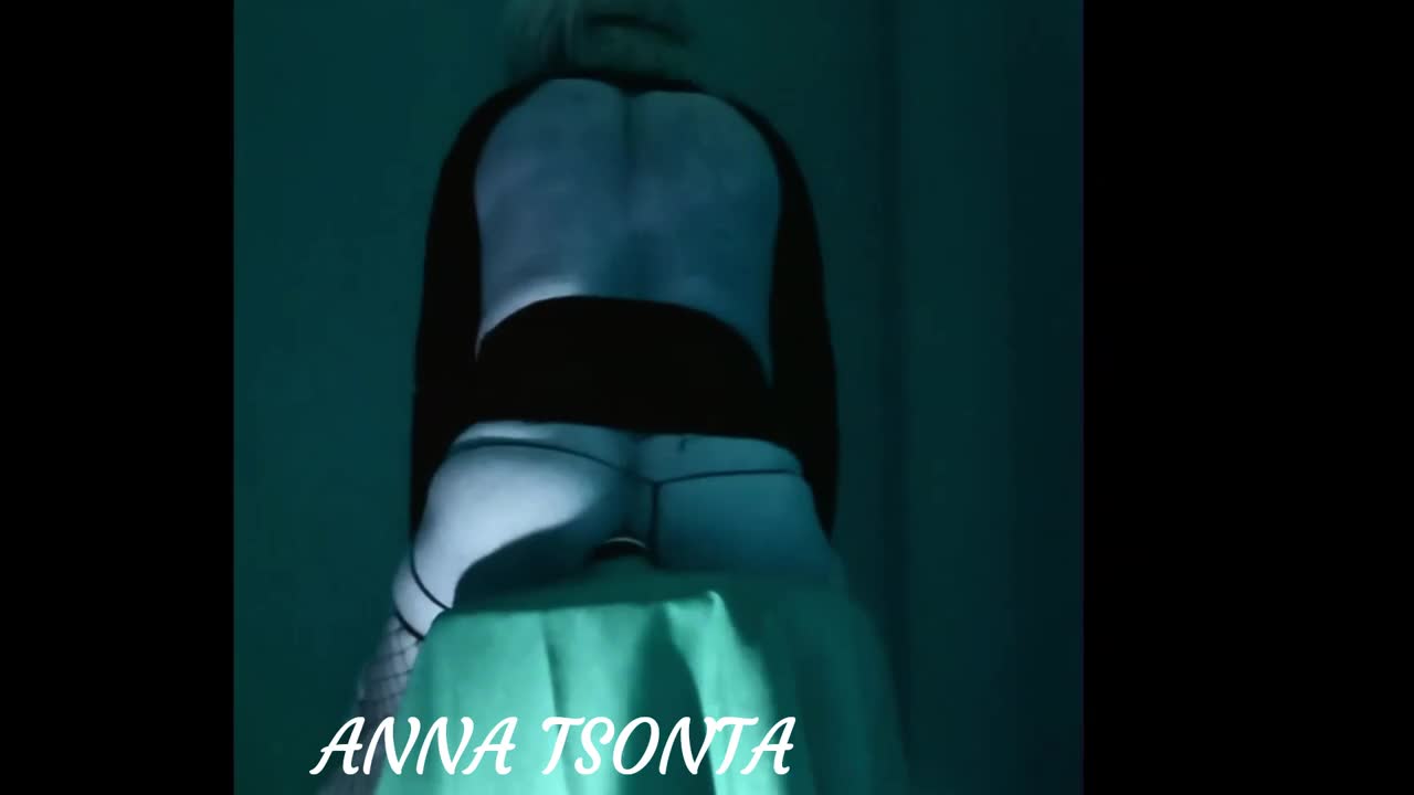 Watch annatsonta Shemale Porn Videos | TranSexBig.