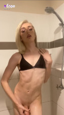 Titless TS with Huge Cock Showerss