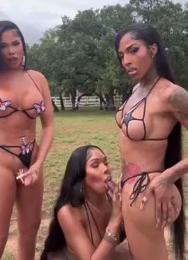 Watch frien5 Shemale Porn Videos | TranSexBig.